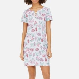 Tommy Hilfiger floral dress/ size Med/NWOT